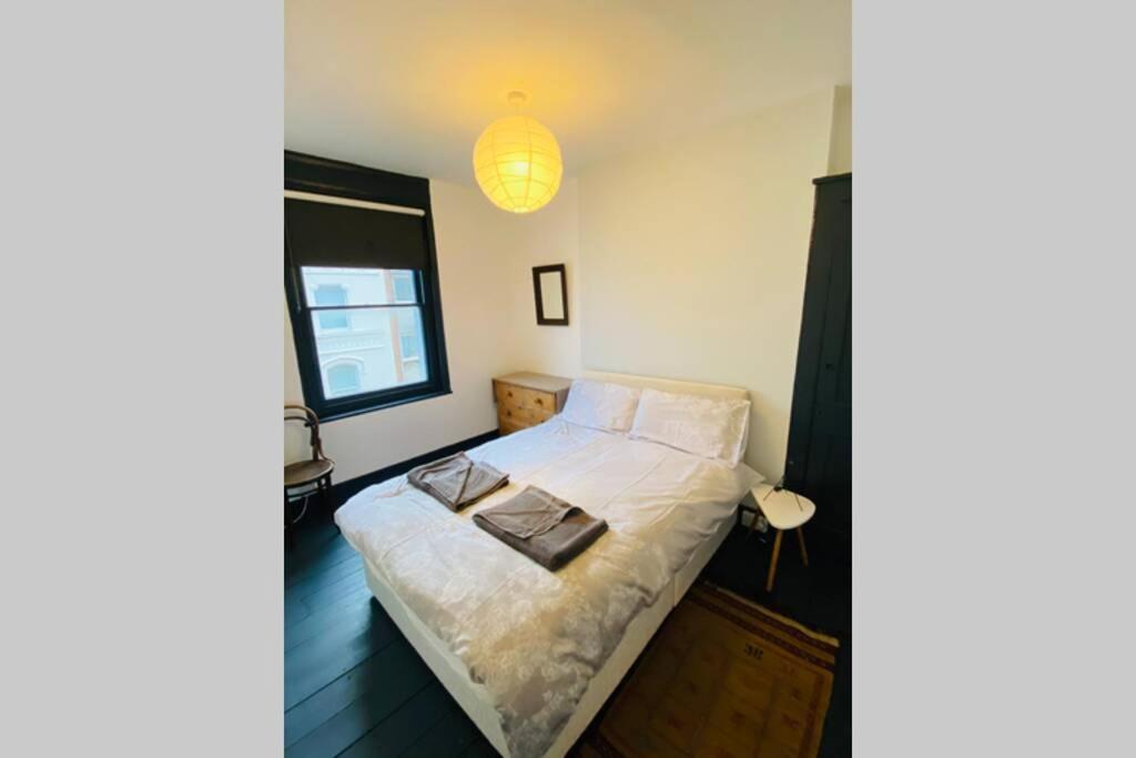 Beautiful First Floor Apartment In St Leonards Екстериор снимка